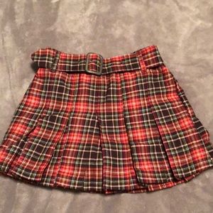 NWOT Children’s Place Girls Plaid Skort
